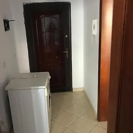 Mario Apartament * Shëngjin